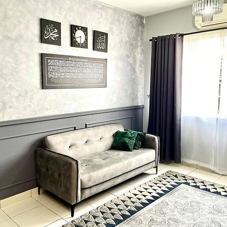 Dp Islamic Homestay Setia Alam Luaran gambar