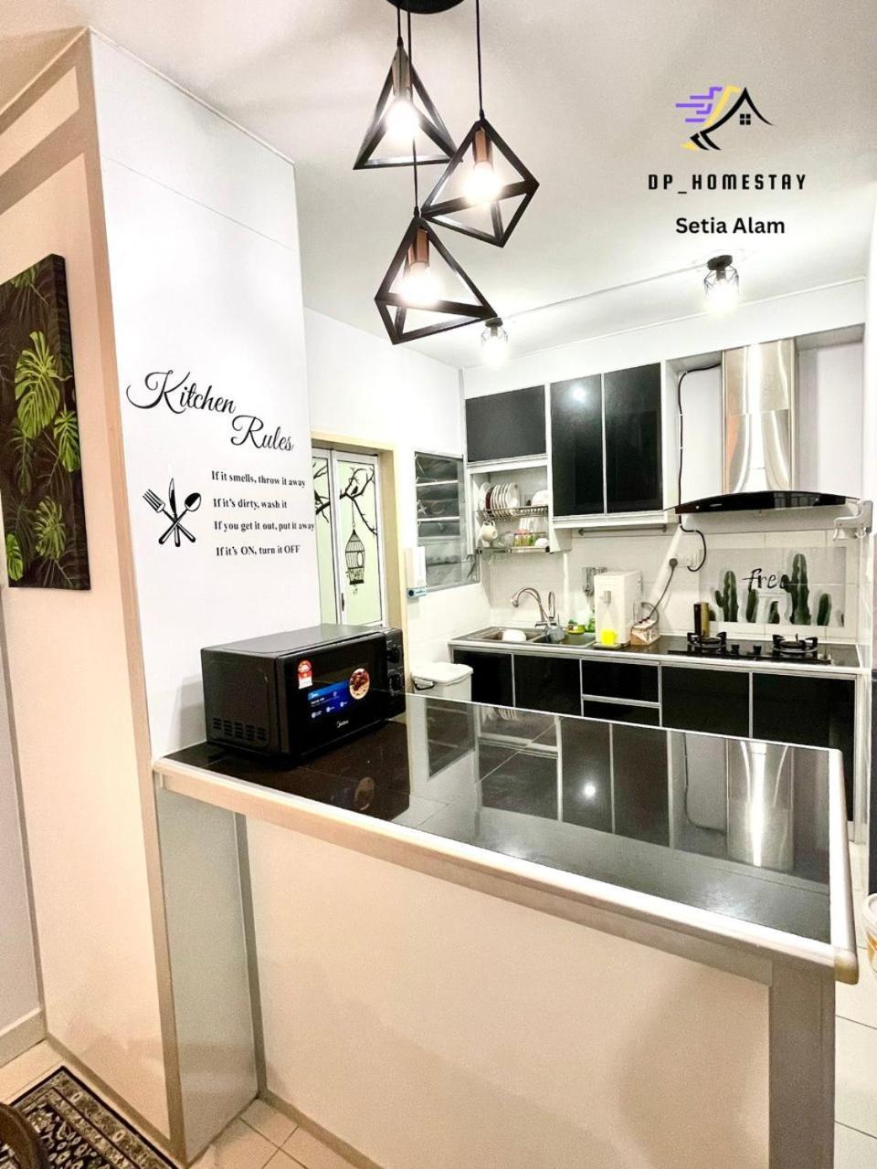 Dp Islamic Homestay Setia Alam Luaran gambar