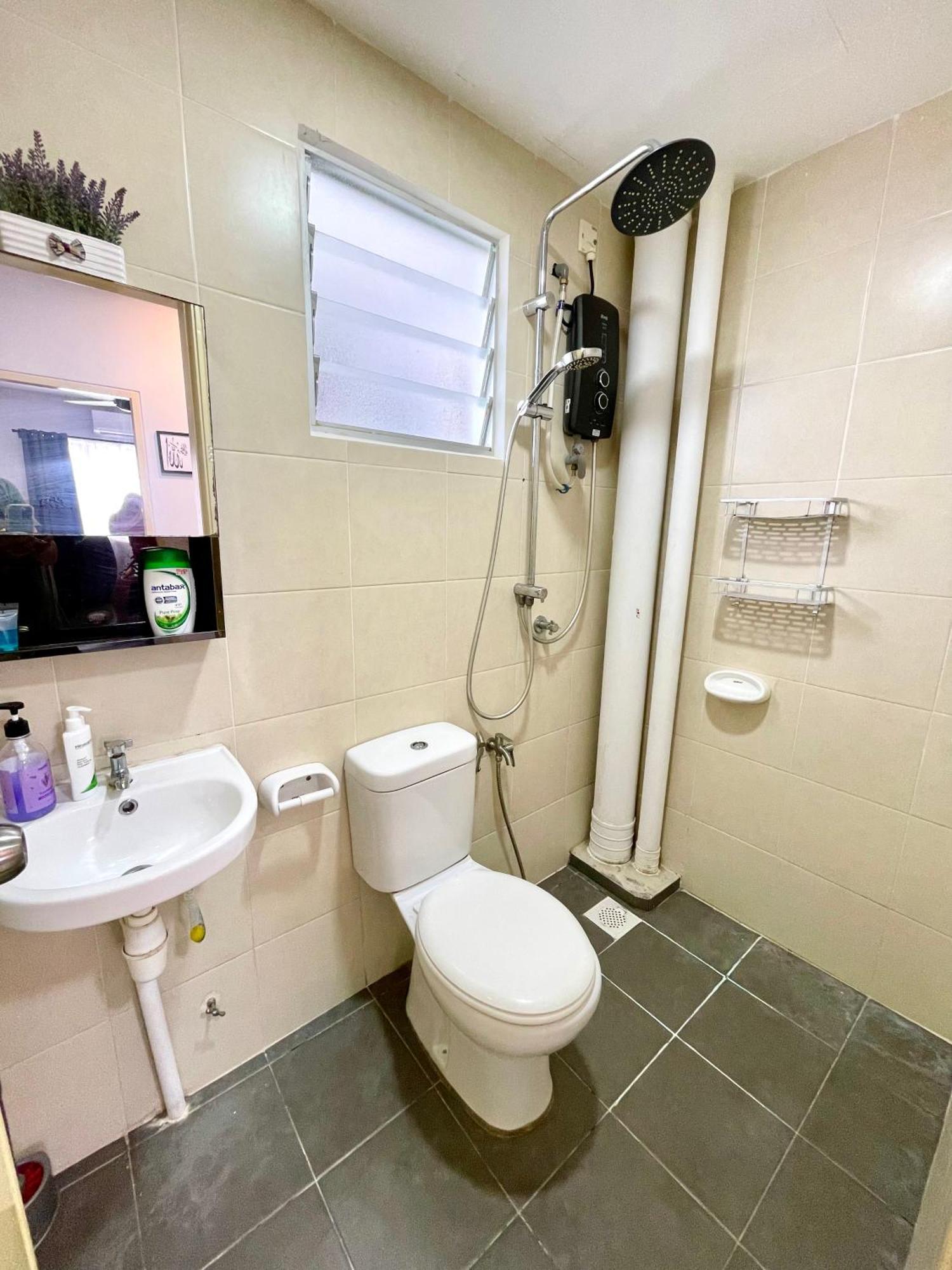 Dp Islamic Homestay Setia Alam Luaran gambar
